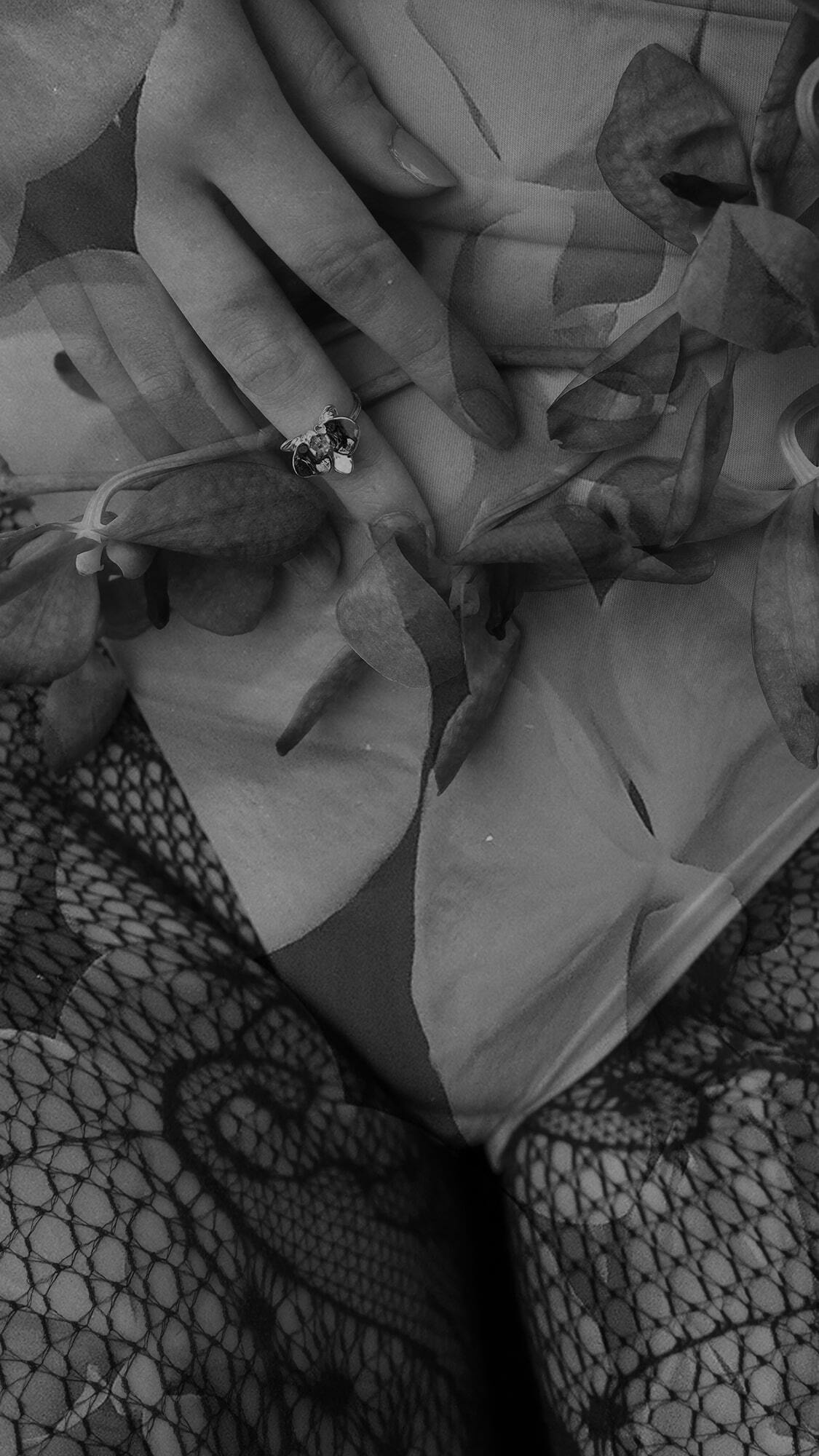 胡蝶蘭をモチーフにしたシルバージュエリー