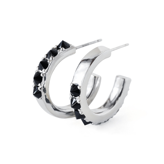 studs earrings 02 black